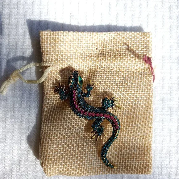 Blue Pink Lizard Rhinestone Pin Broach - Picture 2 of 2